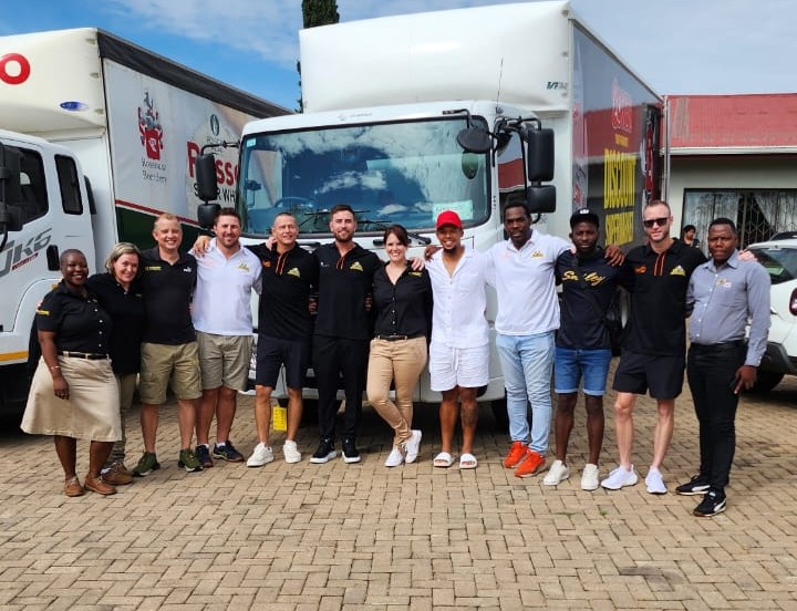 Zanele Mokolutlo (SA Harvest), Shelly Abbey (SA Harvest), Eugene Kriel (SA Harvest), Derick Minnie, Martin van Staden, Trent Varejes, Cassandra Potgieter (SA Harvest), Elton Jantjies, Mac Masina, Igeu Kabesa, Boyd Allen and Sipho Mkize (Boxer)
