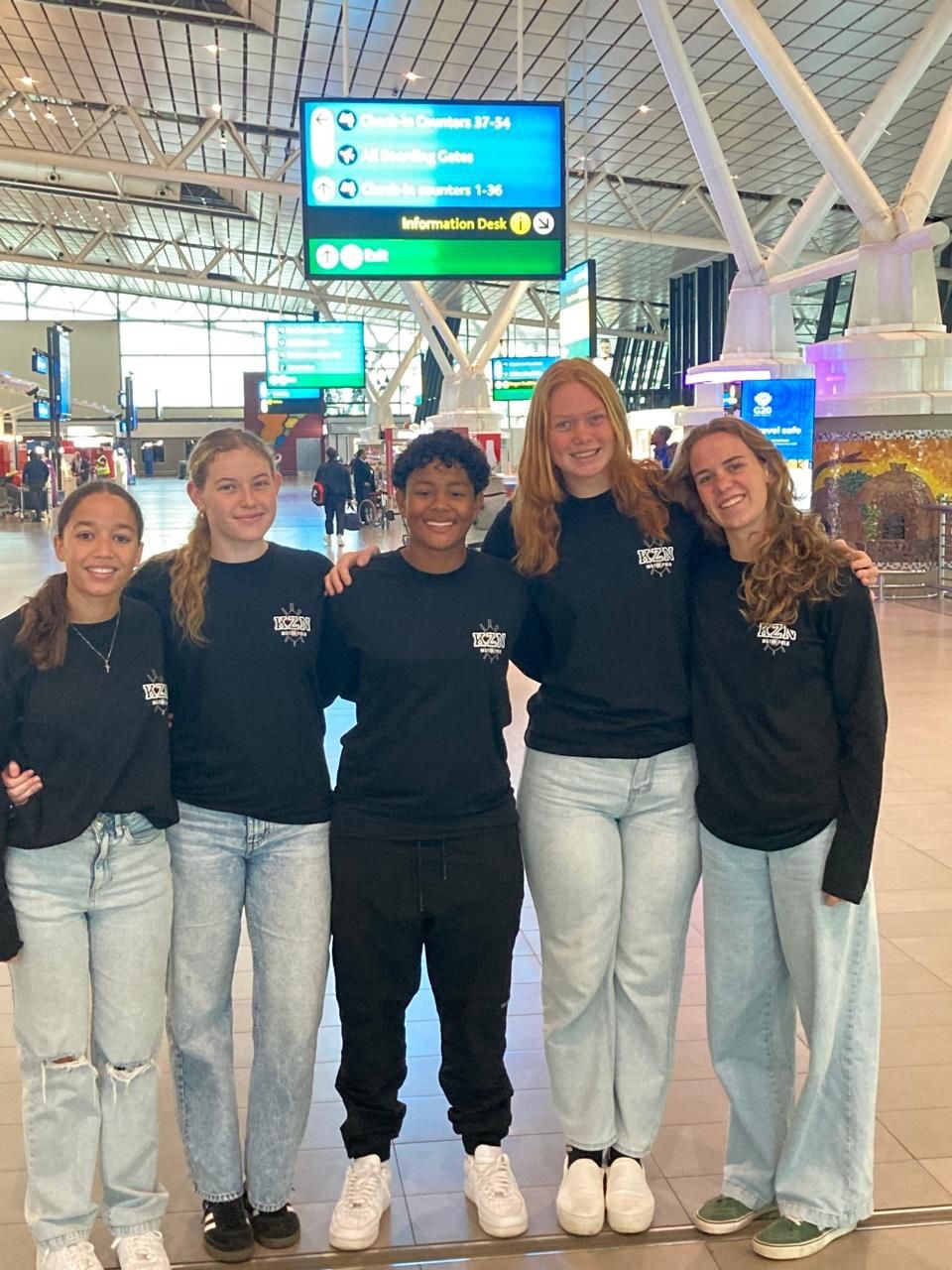 On their way up Christy Dudas, Amber Lewis, London Remley, Danya Thompson, Josie Houston